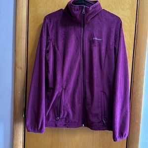 Women’s burgundy/purple Columbia Lightweight Zip Jacket size XL